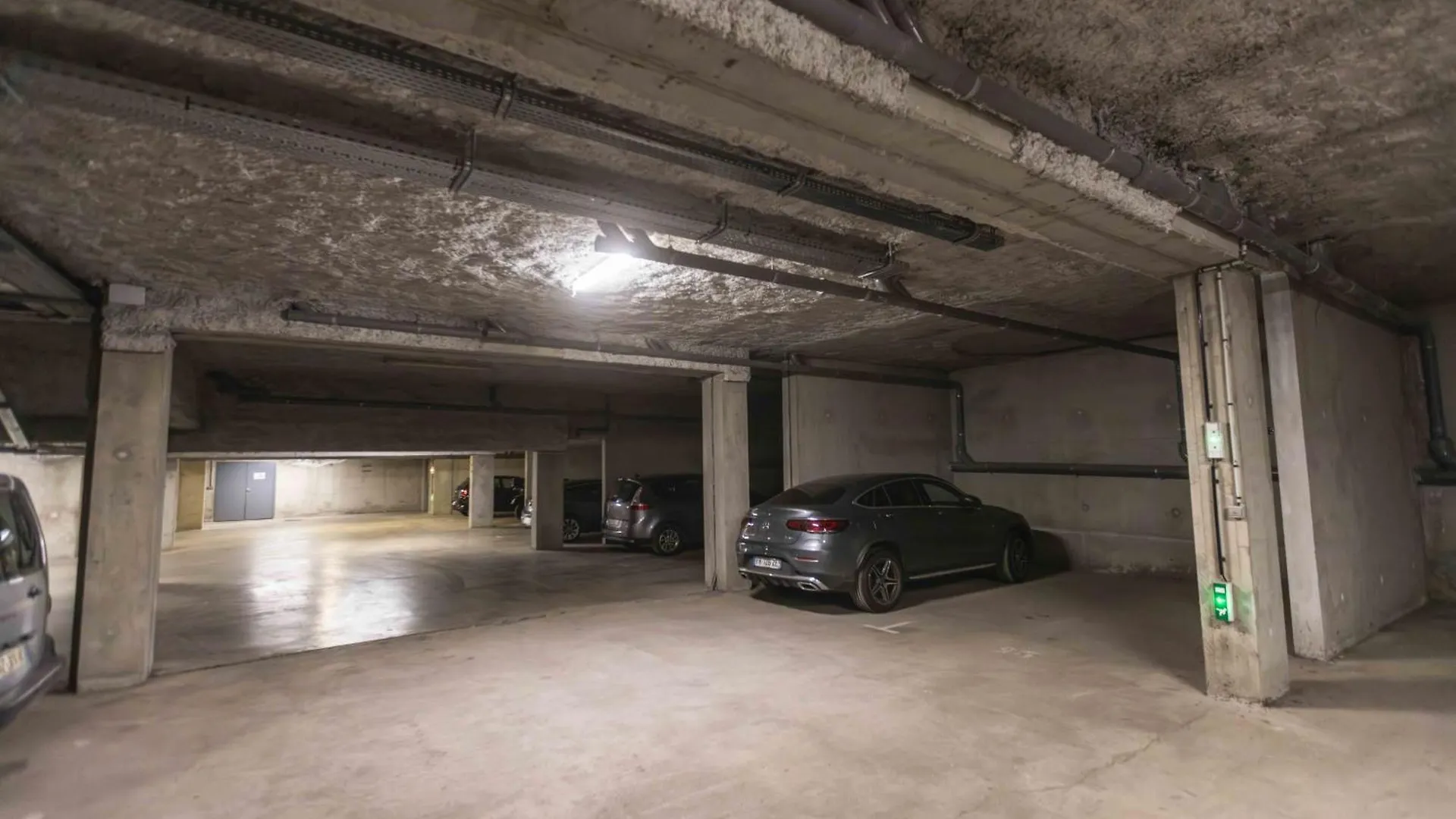 شقة Le Rioumajou 2 - Grand T4 - Piscine - Centre St Lary سانت لاري سولون
